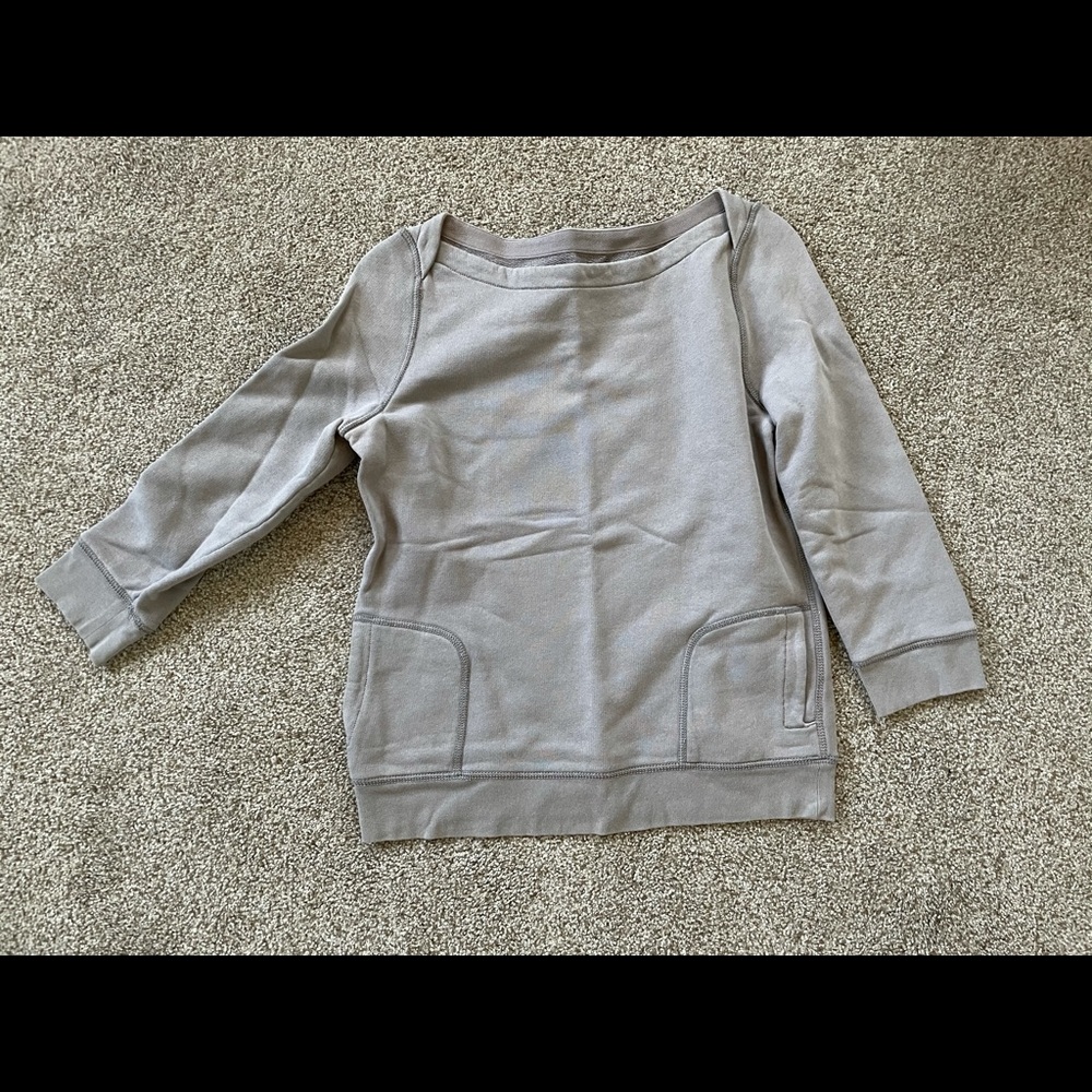 J Crew sweatshirt with pockets